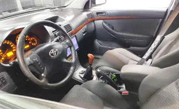 Toyota Avensis 2004 года за 3 100 000 тг. в Астана фото 5