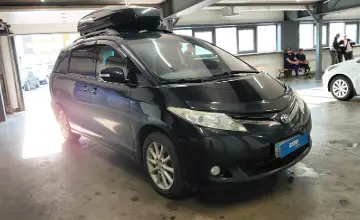 Toyota Previa 2017 года за 12 000 000 тг. в Астана фото 2