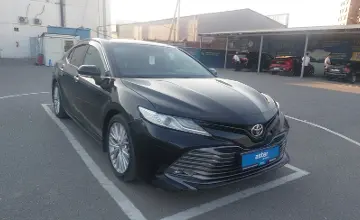 Toyota Camry 2019 года за 13 500 000 тг. в Шымкент фото 2