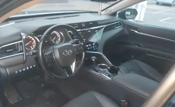 Toyota Camry 2019 года за 13 300 000 тг. в Алматы фото 5