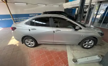 Chevrolet Onix 2025 года за 6 000 000 тг. в Астана фото 4