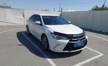 Toyota Camry 2017 года за 8 500 000 тг. в Шымкент фото 2