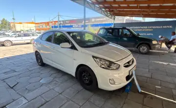 Hyundai Accent 2013 года за 4 000 000 тг. в Талдыкорган фото 3