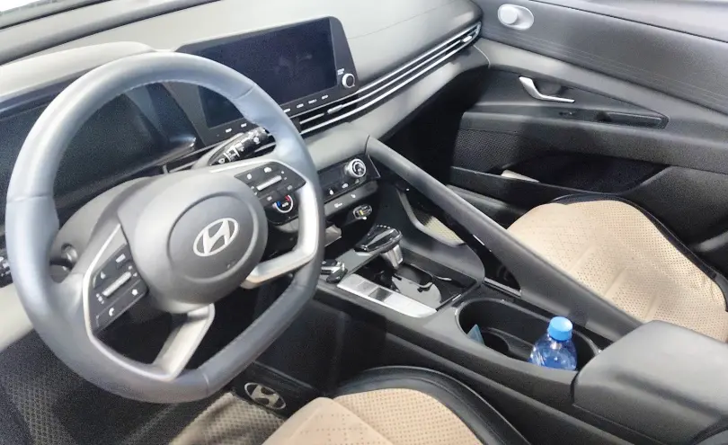 Hyundai Elantra 2024 года за 9 000 000 тг. в Астана фото 5