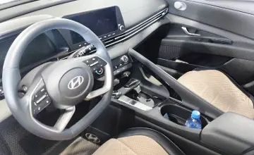 Hyundai Elantra 2024 года за 9 000 000 тг. в Астана фото 5