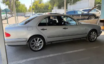 Mercedes-Benz E-Класс 1999 года за 3 500 000 тг. в Алматы фото 4