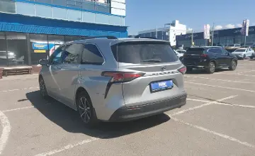 Toyota Sienna 2021 года за 17 000 000 тг. в Алматы фото 4