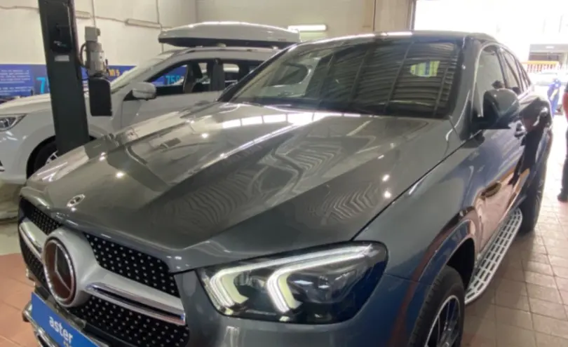Mercedes-Benz GLE 2022 года за 46 000 000 тг. в Астана