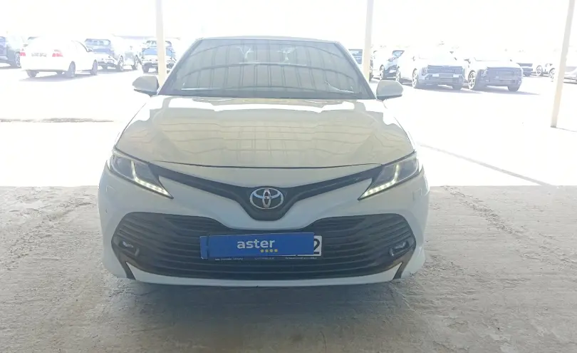 Toyota Camry 2021 года за 14 000 000 тг. в Алматы фото 2