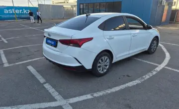 Hyundai Accent 2021 года за 5 800 000 тг. в Алматы фото 3