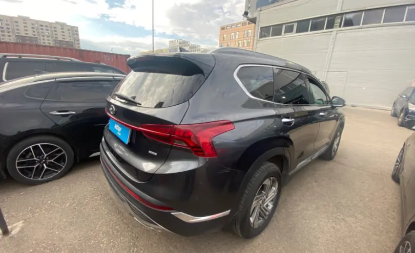 Hyundai Santa Fe 2021 года за 11 750 000 тг. в Астана фото 5