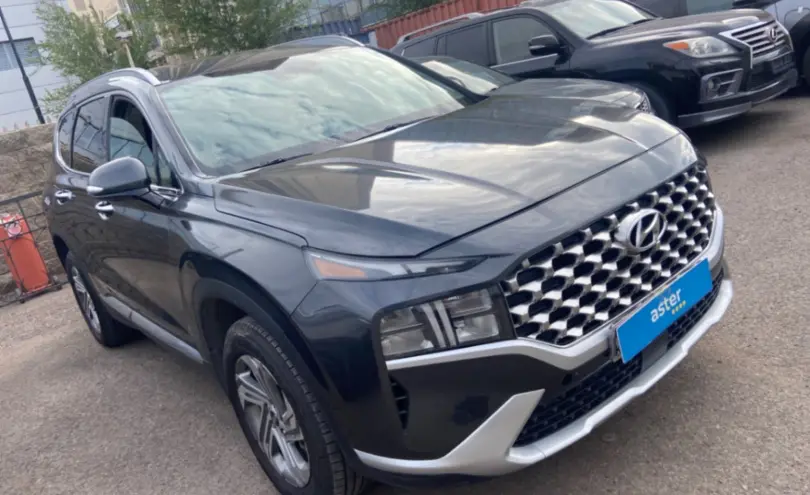 Hyundai Santa Fe 2021 года за 11 750 000 тг. в Астана фото 3