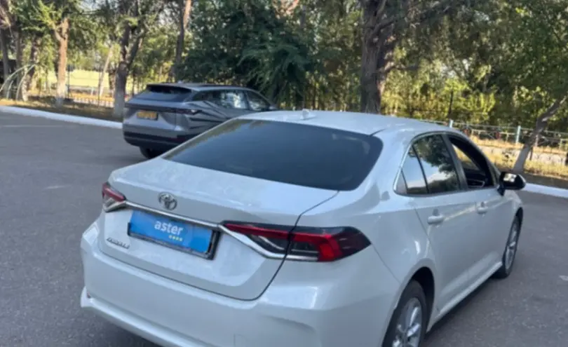 Toyota Corolla 2020 года за 10 000 000 тг. в Актобе фото 5