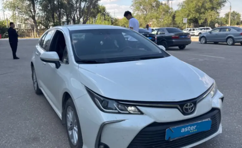 Toyota Corolla 2020 года за 10 000 000 тг. в Актобе фото 3