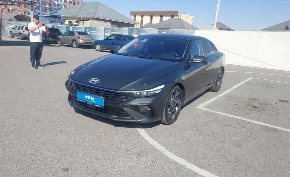 Hyundai Elantra 2023 года за 8 000 000 тг. в Шымкент