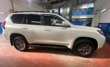 Toyota Land Cruiser Prado 2020 года за 23 500 000 тг. в Астана фото 4