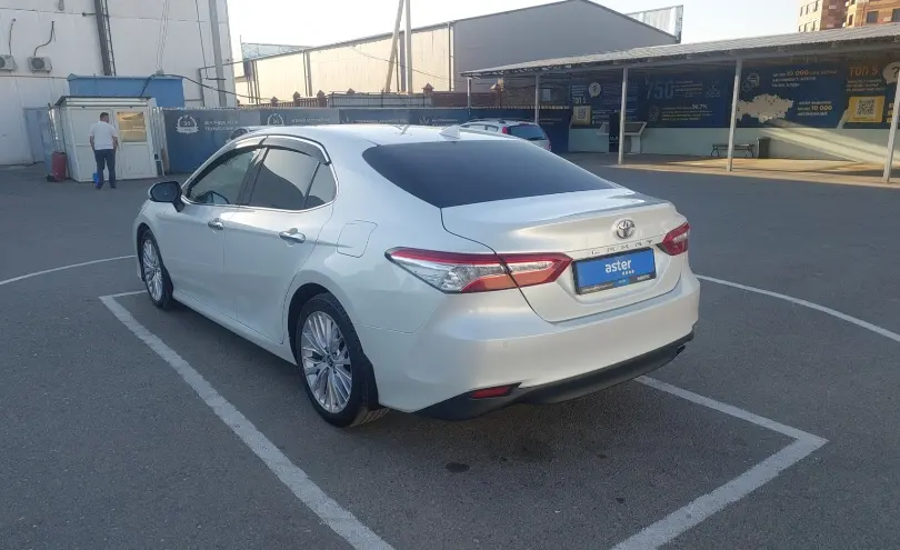 Toyota Camry 2018 года за 14 000 000 тг. в Шымкент фото 4
