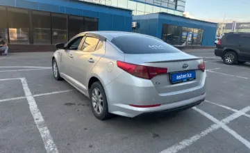 Kia K5 2011 года за 4 500 000 тг. в Алматы фото 4