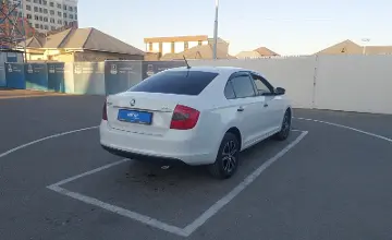 Skoda Rapid 2015 года за 4 500 000 тг. в Шымкент фото 3