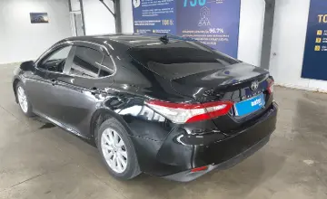 Toyota Camry 2019 года за 11 200 000 тг. в Астана фото 4