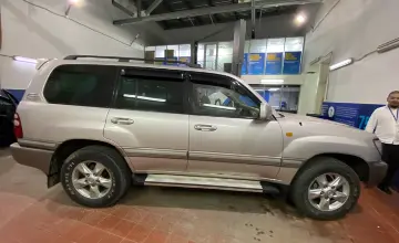 Toyota Land Cruiser 2004 года за 11 000 000 тг. в Астана фото 4