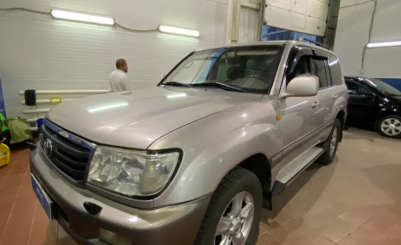 Toyota Land Cruiser 2004 года за 11 000 000 тг. в Астана