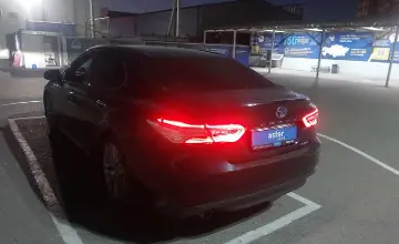Toyota Camry 2018 года за 10 200 000 тг. в Шымкент фото 4