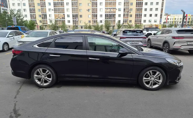 Hyundai Sonata 2019 года за 6 500 000 тг. в Астана фото 4