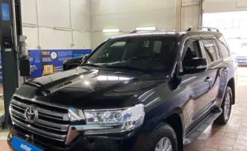 Toyota Land Cruiser 2019 года за 37 000 000 тг. в Астана фото 1