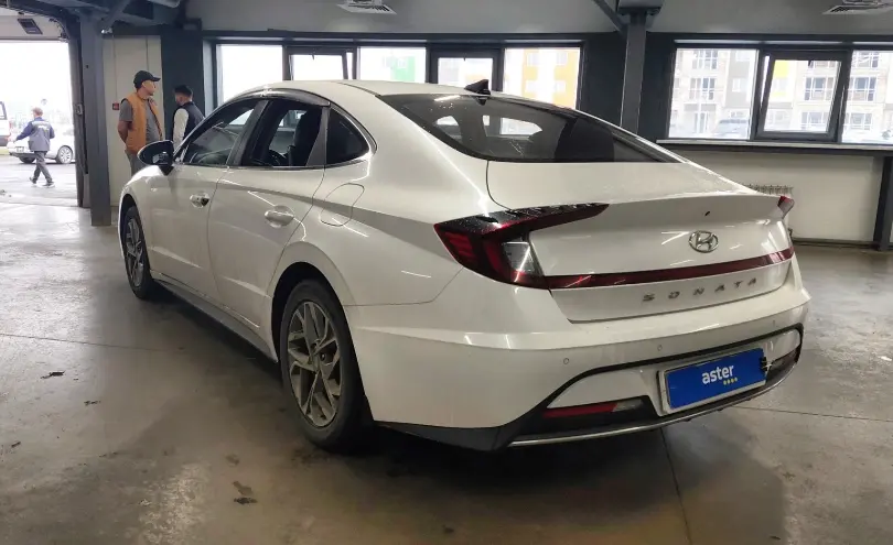 Hyundai Sonata 2020 года за 10 000 000 тг. в Астана фото 4