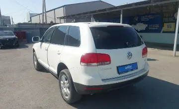 Volkswagen Touareg 2006 года за 4 700 000 тг. в Шымкент фото 4