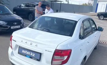 LADA (ВАЗ) Granta 2019 года за 4 000 000 тг. в Уральск