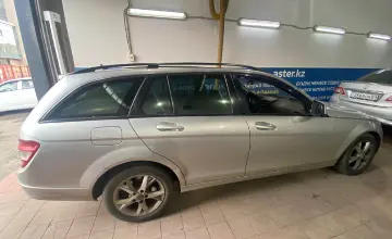 Mercedes-Benz C-Класс 2008 года за 4 000 000 тг. в Астана фото 4