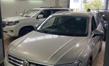 Volkswagen Tiguan 2018 года за 11 000 000 тг. в Астана фото 1