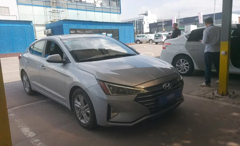 Hyundai Elantra 2020 года за 6 500 000 тг. в Алматы фото 2