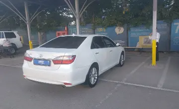 Toyota Camry 2016 года за 10 600 000 тг. в Алматы фото 3