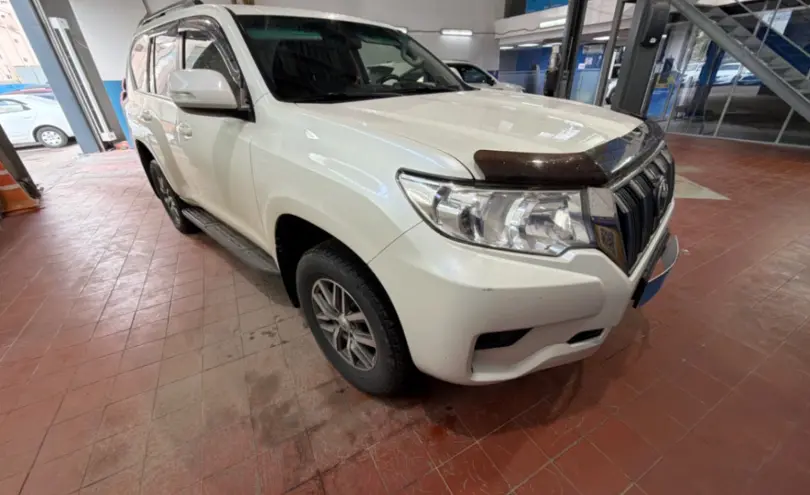 Toyota Land Cruiser Prado 2019 года за 20 500 000 тг. в Астана фото 3