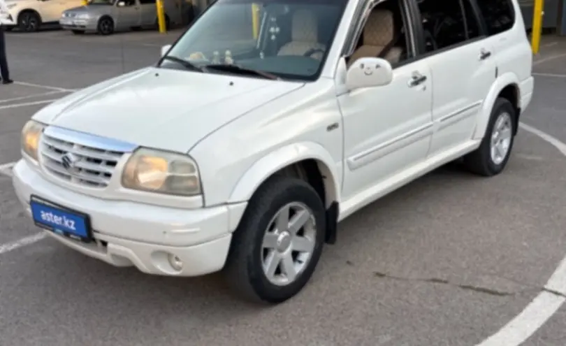 Suzuki XL7 2002 года за 4 200 000 тг. в Алматы