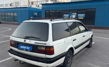 Volkswagen Passat 1990 года за 700 000 тг. в Алматы фото 3