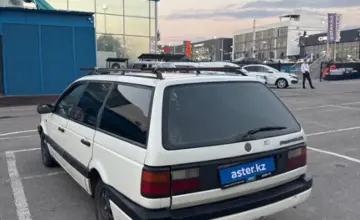 Volkswagen Passat 1990 года за 700 000 тг. в Алматы фото 4