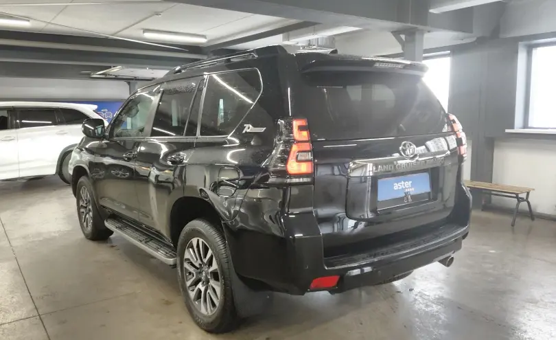Toyota Land Cruiser Prado 2022 года за 28 000 000 тг. в Астана фото 4