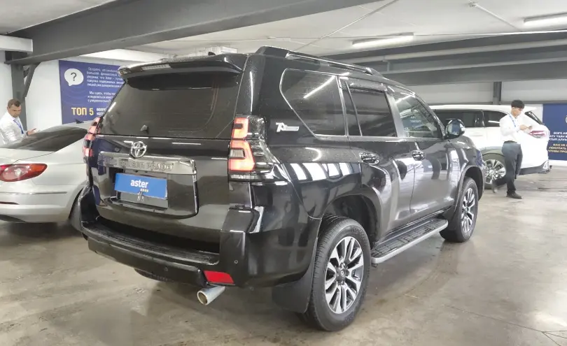 Toyota Land Cruiser Prado 2022 года за 28 000 000 тг. в Астана фото 3