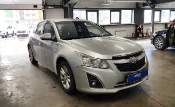 Chevrolet Cruze 2013 года за 3 000 000 тг. в Астана фото 2