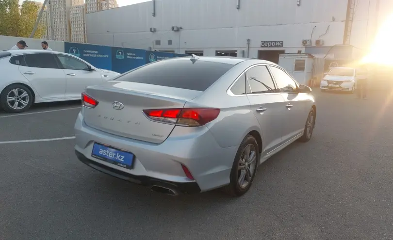 Hyundai Sonata 2019 года за 8 400 000 тг. в Шымкент фото 3