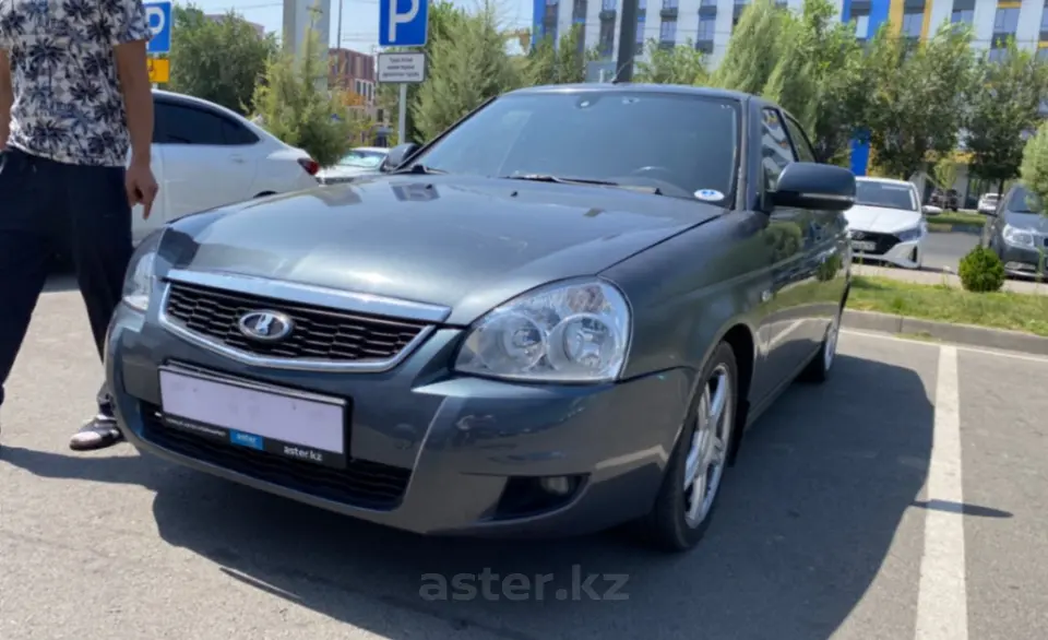 LADA (ВАЗ) Priora 2014 года за 2 500 000 тг. в Шымкент