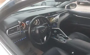 Toyota Camry 2019 года за 14 000 000 тг. в Алматы фото 5