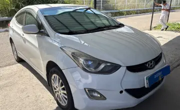 Hyundai Elantra 2013 года за 3 000 000 тг. в Усть-Каменогорск фото 3
