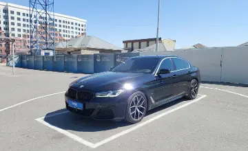 BMW 5 серии 2022 года за 21 000 000 тг. в Шымкент фото 1