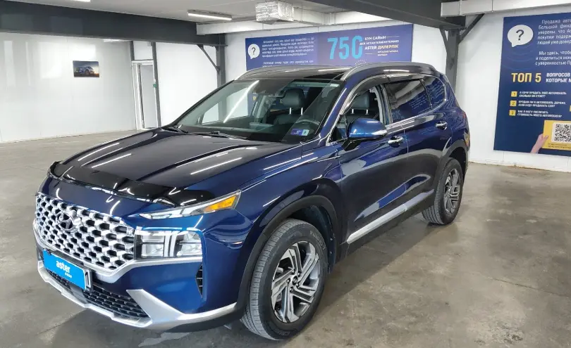 Hyundai Santa Fe 2022 года за 12 500 000 тг. в Астана