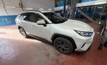 Toyota RAV4 2025 года за 16 300 000 тг. в Астана фото 4